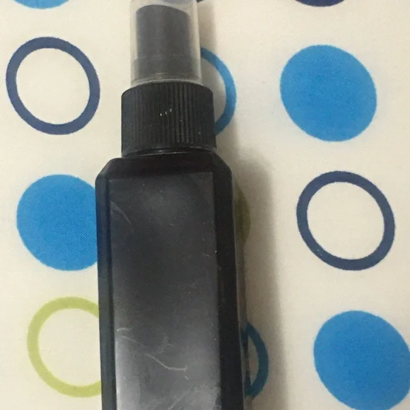 e.l.f. Matte Magic Mist & Set Spray - Picture 2 of 3